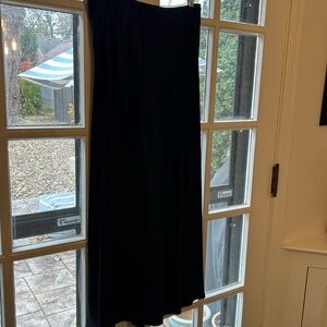 Max Studio Classic Black Maxi Skirt